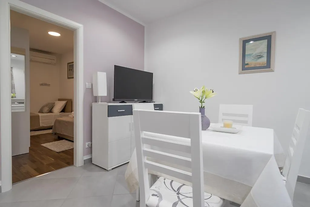 Drop In Split Luxury Suites 0*,  Chorvatsko