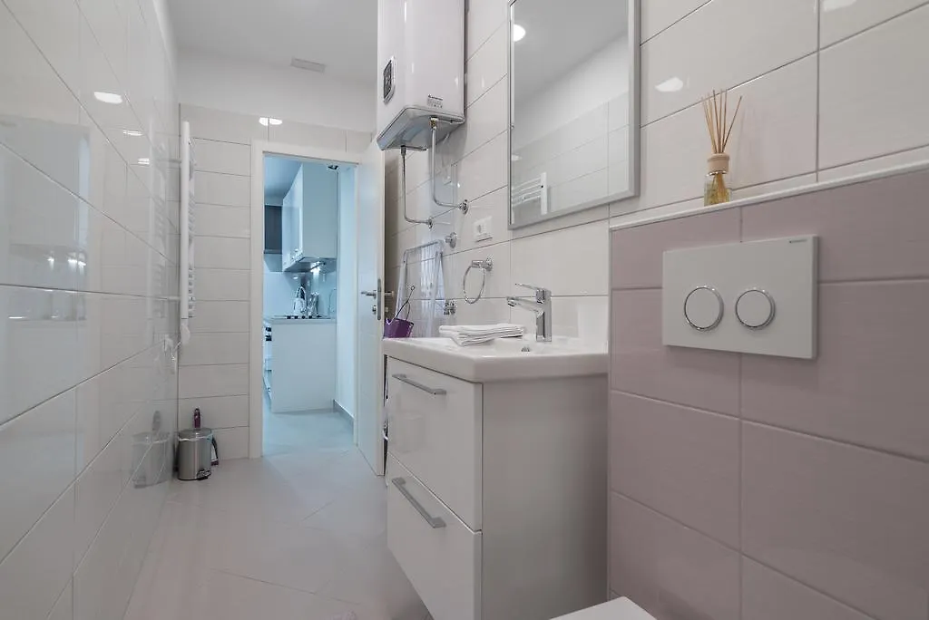 Drop In Split Luxury Suites 0*,  Chorvatsko