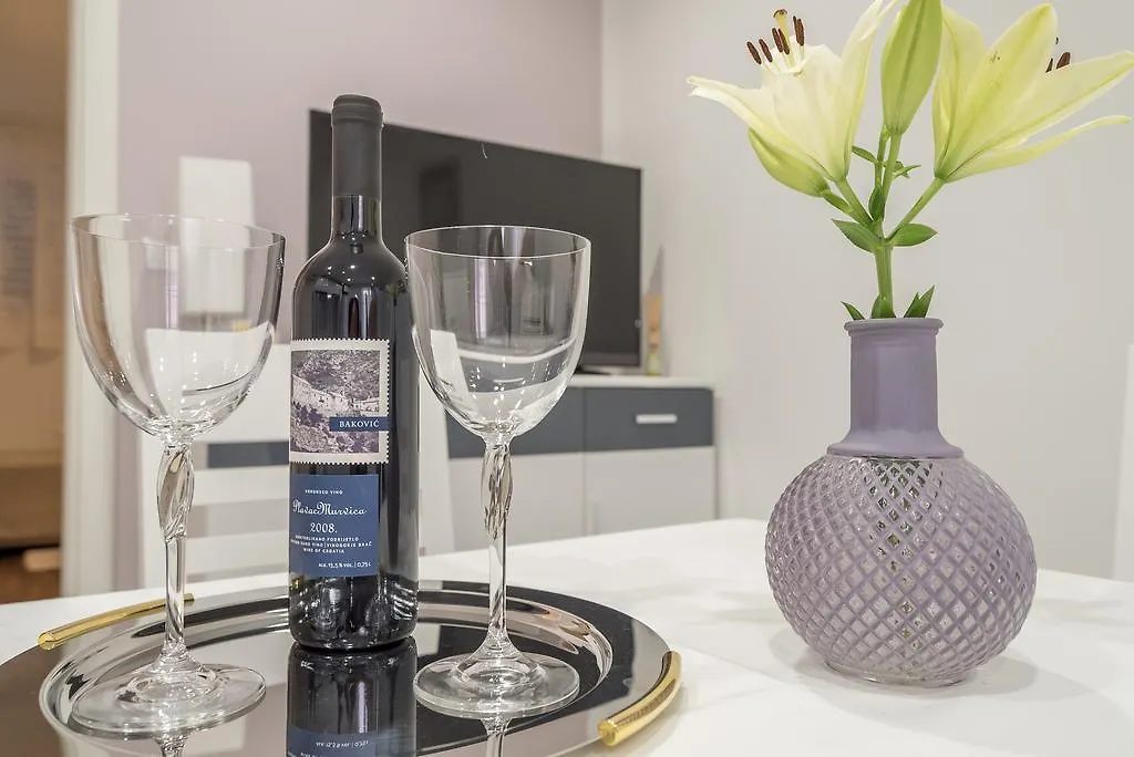 Drop In Split Luxury Suites Croatia